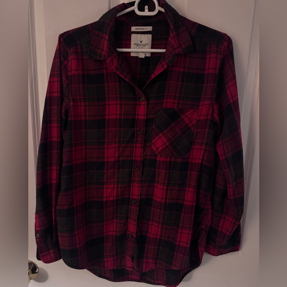 American Eagle Outfitters Burgundy and Black Plaid Shirt- Button Up- Size Small
